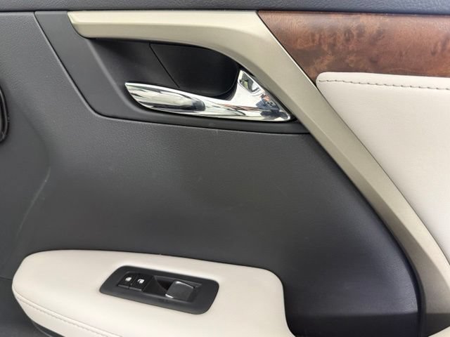 Used 2022 Lexus RX 350L FWD w/ Premium Package image 34