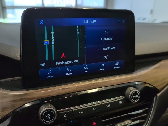 Used 2020 Ford Escape Titanium image 19