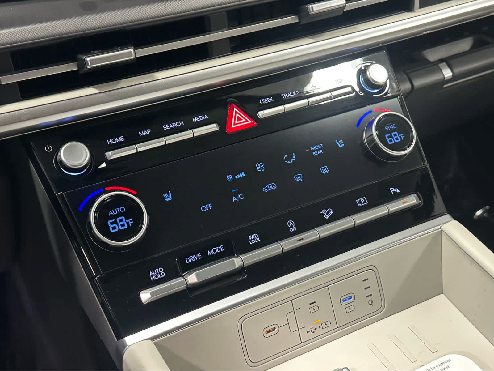 New 2026 Hyundai Santa Fe SEL FWD image 26