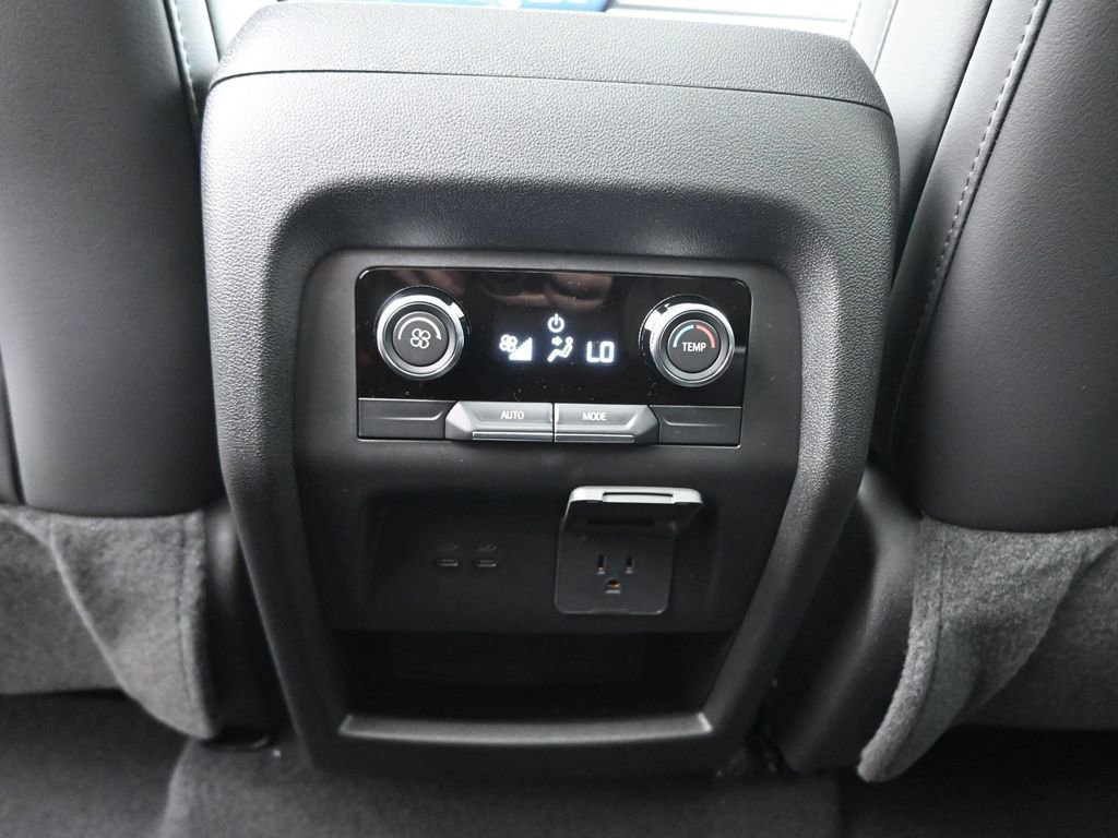 New 2026 Buick Enclave Sport Touring w/ Super Cruise Package image 25