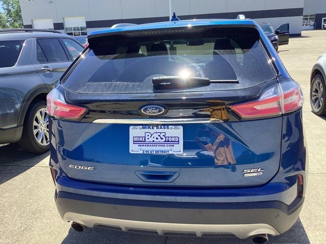 Used 2020 Ford Edge SEL w/ Convenience Package AWD/4WD image 11