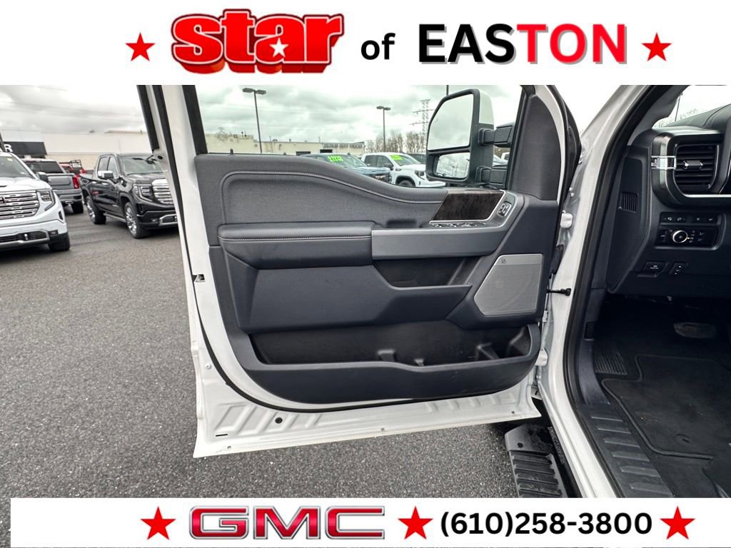 Used 2023 Ford F350 Lariat w/ Lariat Ultimate Package image 19