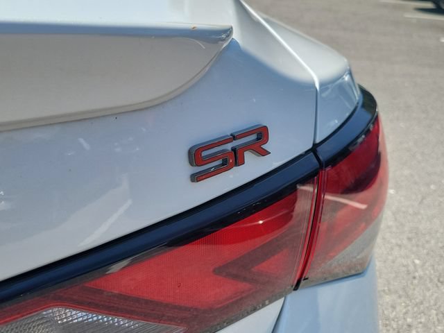 Certified 2025 Nissan Sentra SR FWD image 9
