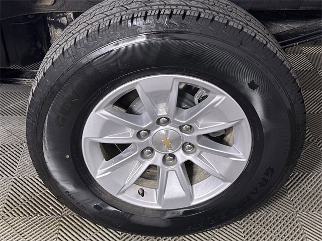 Used 2025 Chevrolet Silverado 1500 LT image 34