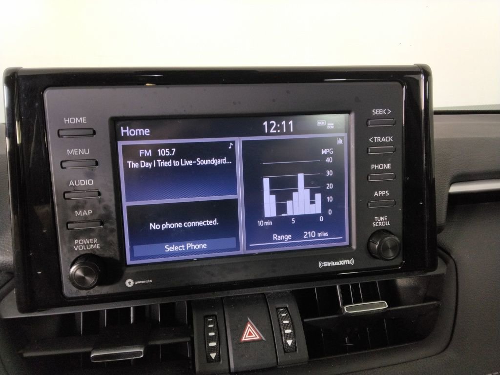 Used 2021 Toyota RAV4 XLE Premium image 20