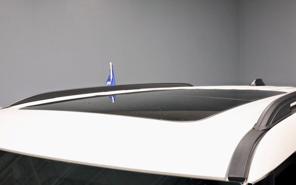 Certified 2025 Ford Explorer ST image 27