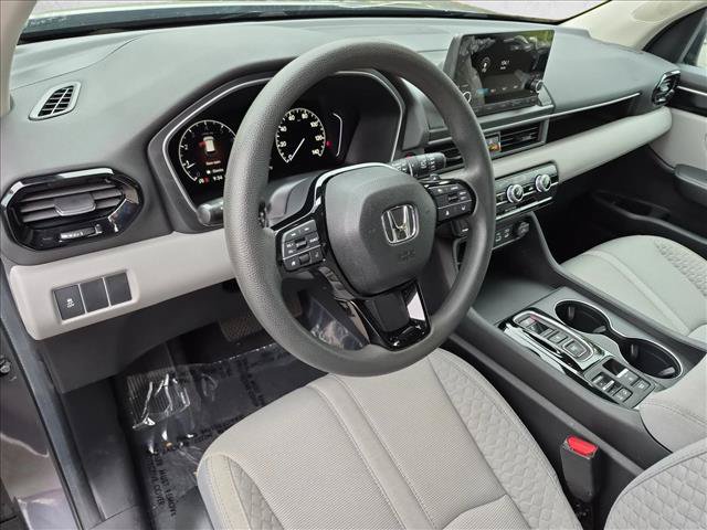 Certified 2024 Honda Pilot LX image 10