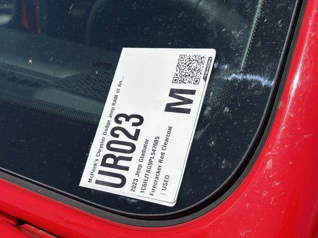 Certified 2023 Jeep Gladiator Sport image 8