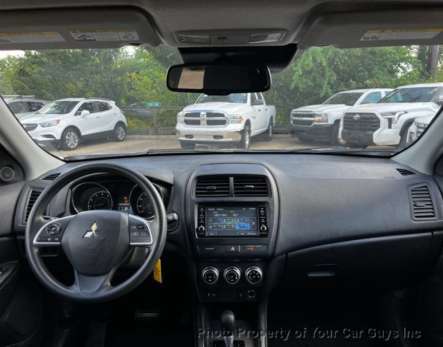 Used 2021 Mitsubishi Outlander Sport ES FWD image 19