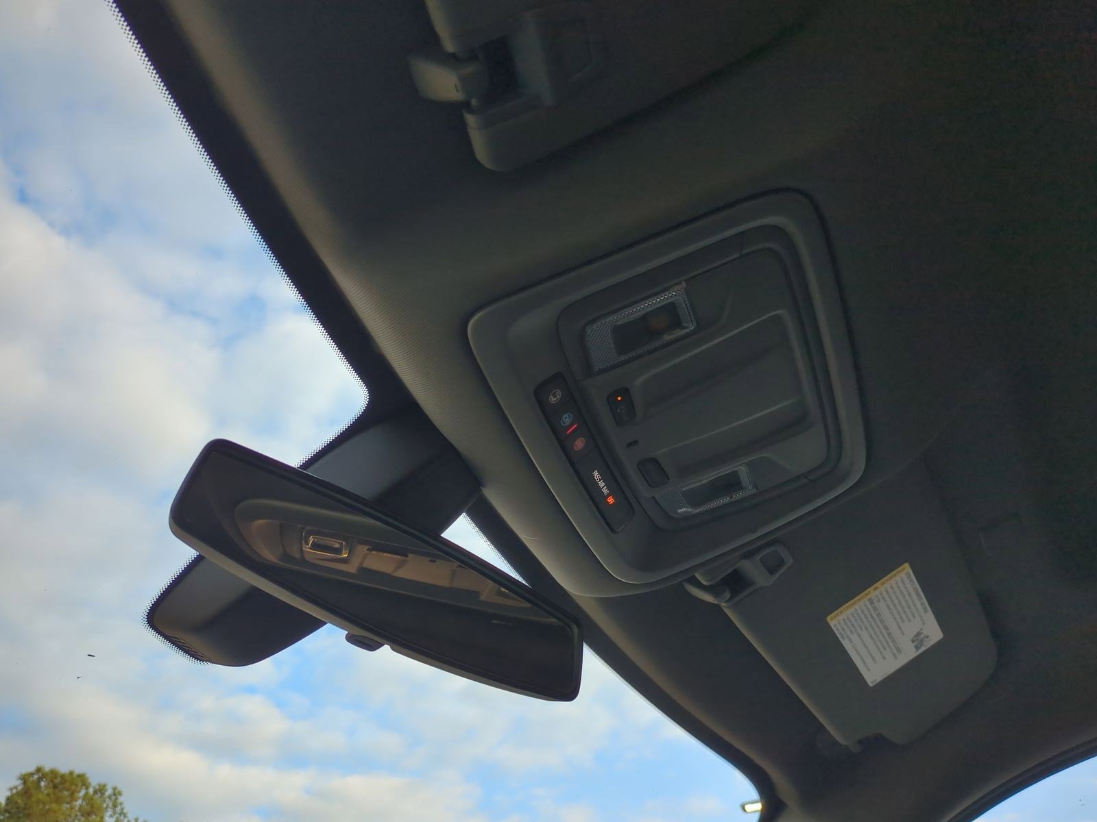 Used 2021 Chevrolet Silverado 1500 LT Trail Boss w/ Bed Protection Package image 27