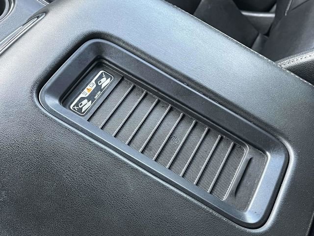 Used 2017 GMC Yukon SLT w/ Premium Edition image 37