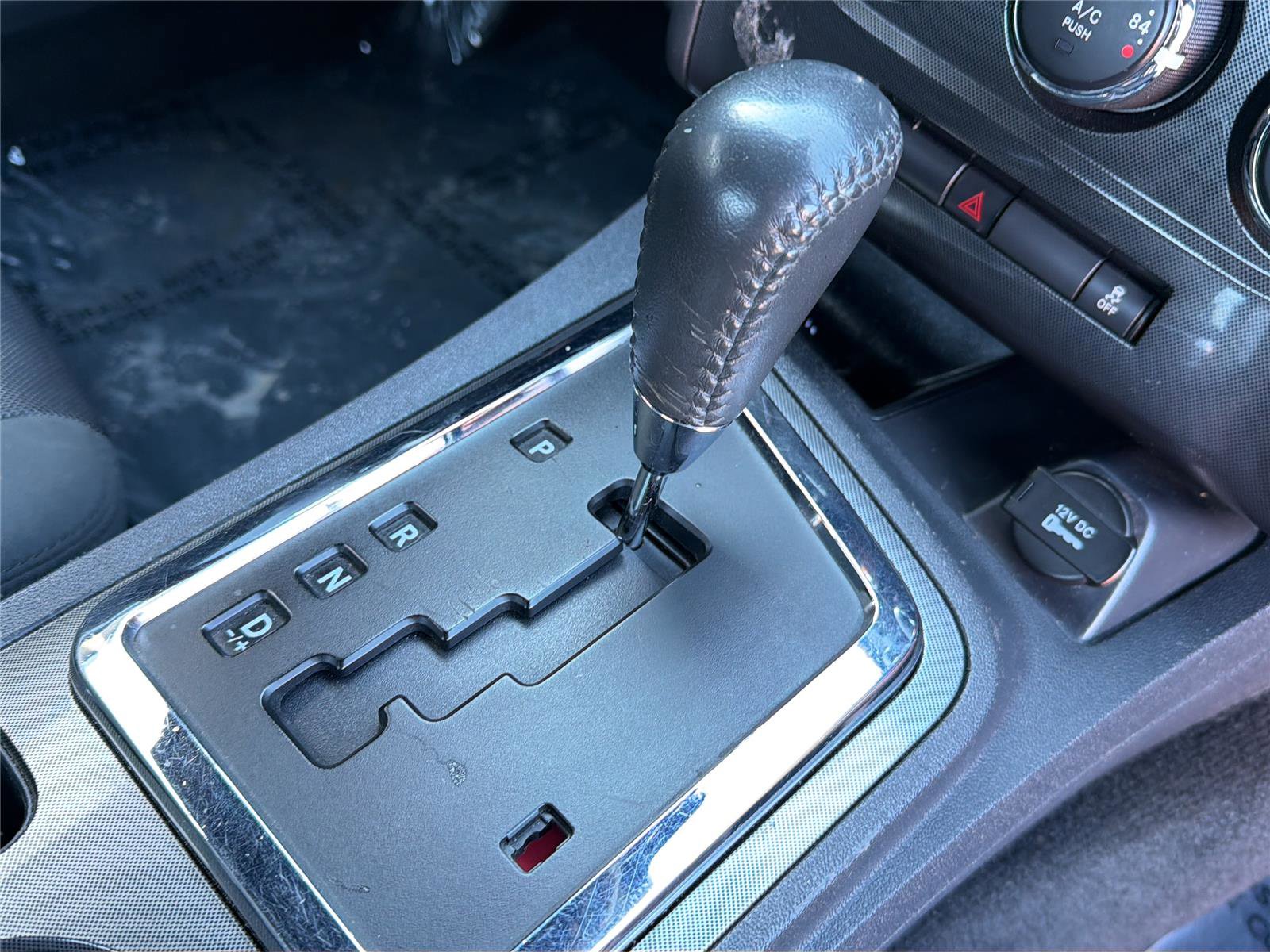 Used 2012 Dodge Challenger SXT RWD image 17
