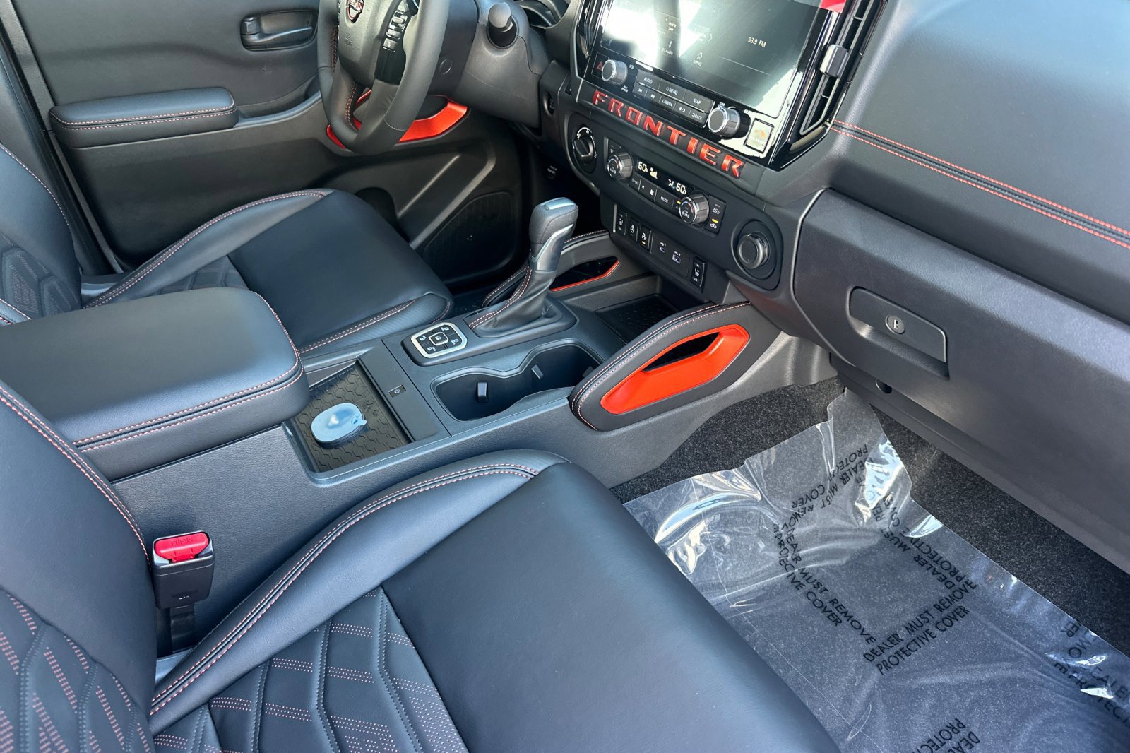New 2027 Nissan Frontier PRO-4X w/ Pro Premium Package AWD/4WD image 18