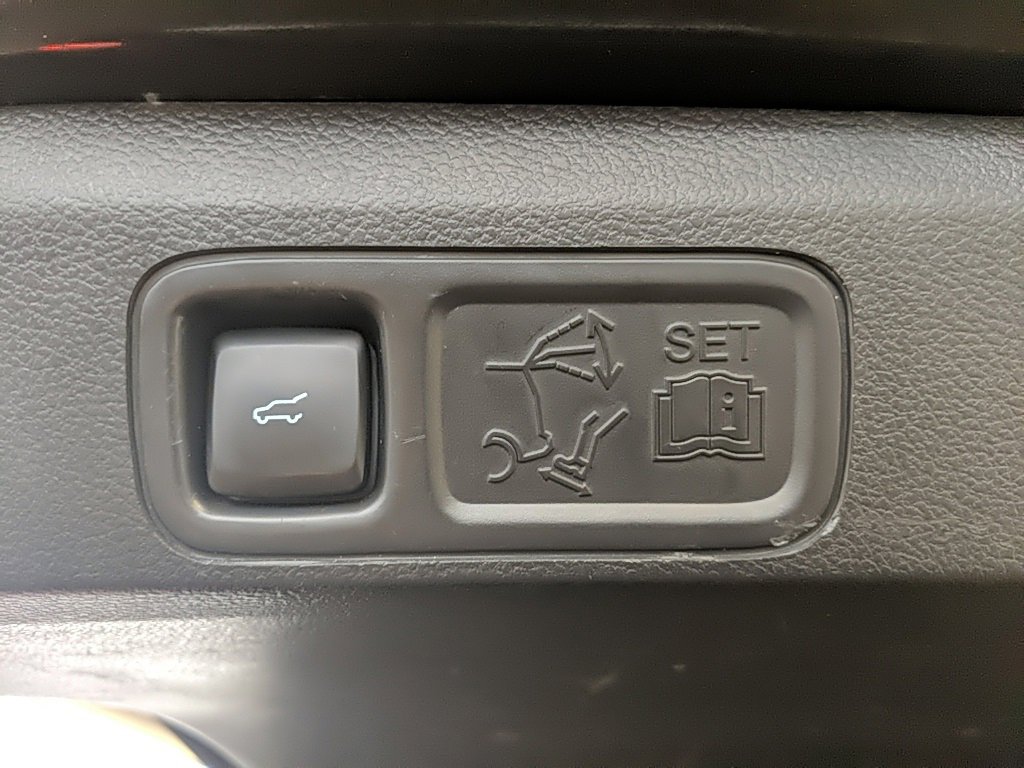 Certified 2022 Ford Expedition Max Limited image 10