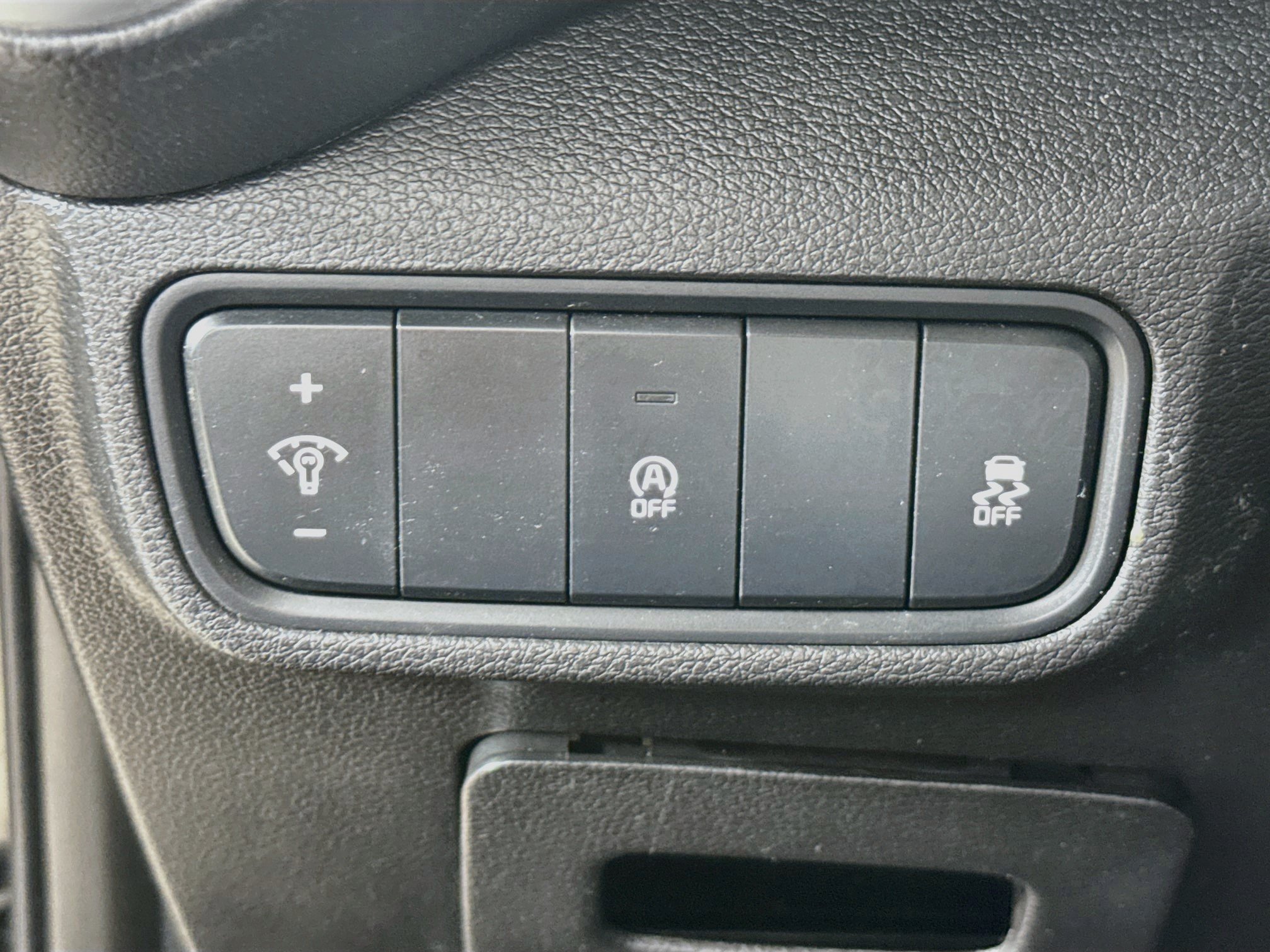 Used 2022 Kia Soul LX FWD image 9