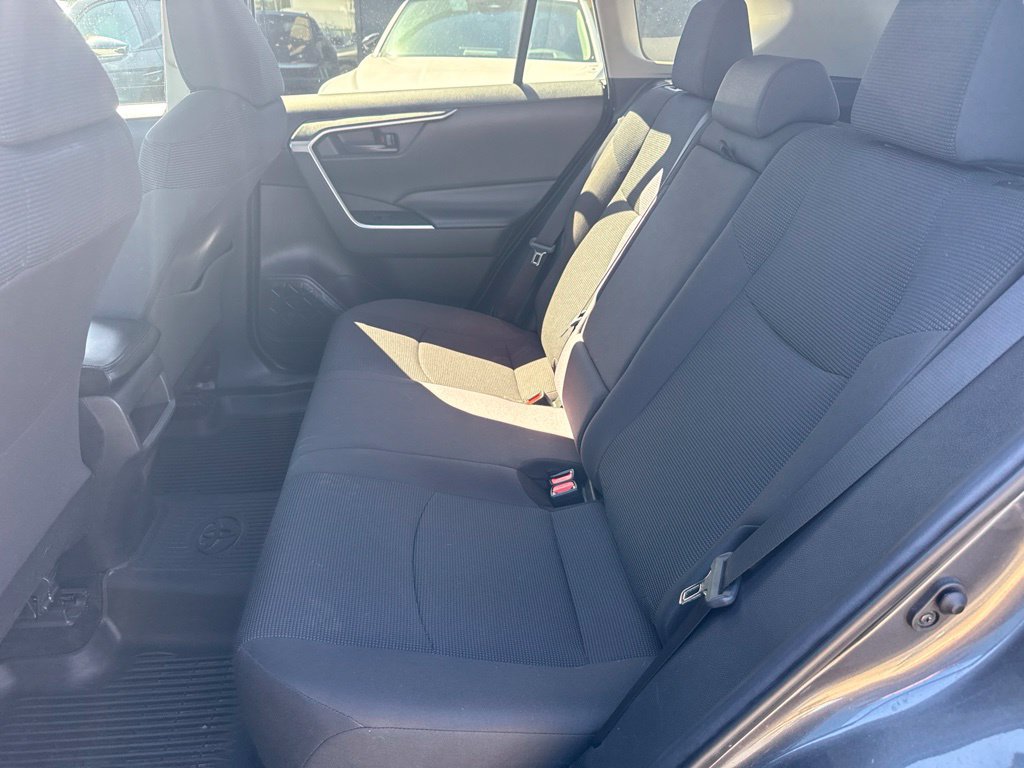 Used 2020 Toyota RAV4 LE w/ All Weather Liner Package AWD/4WD image 16