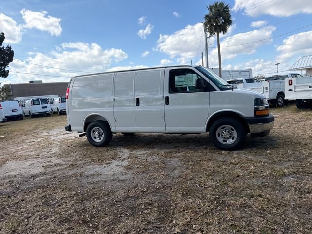 New 2026 Chevrolet Express 2500 w/ Driver Convenience Package RWD image 18