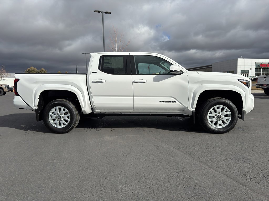 New 2026 Toyota Tacoma SR5 AWD/4WD image 2