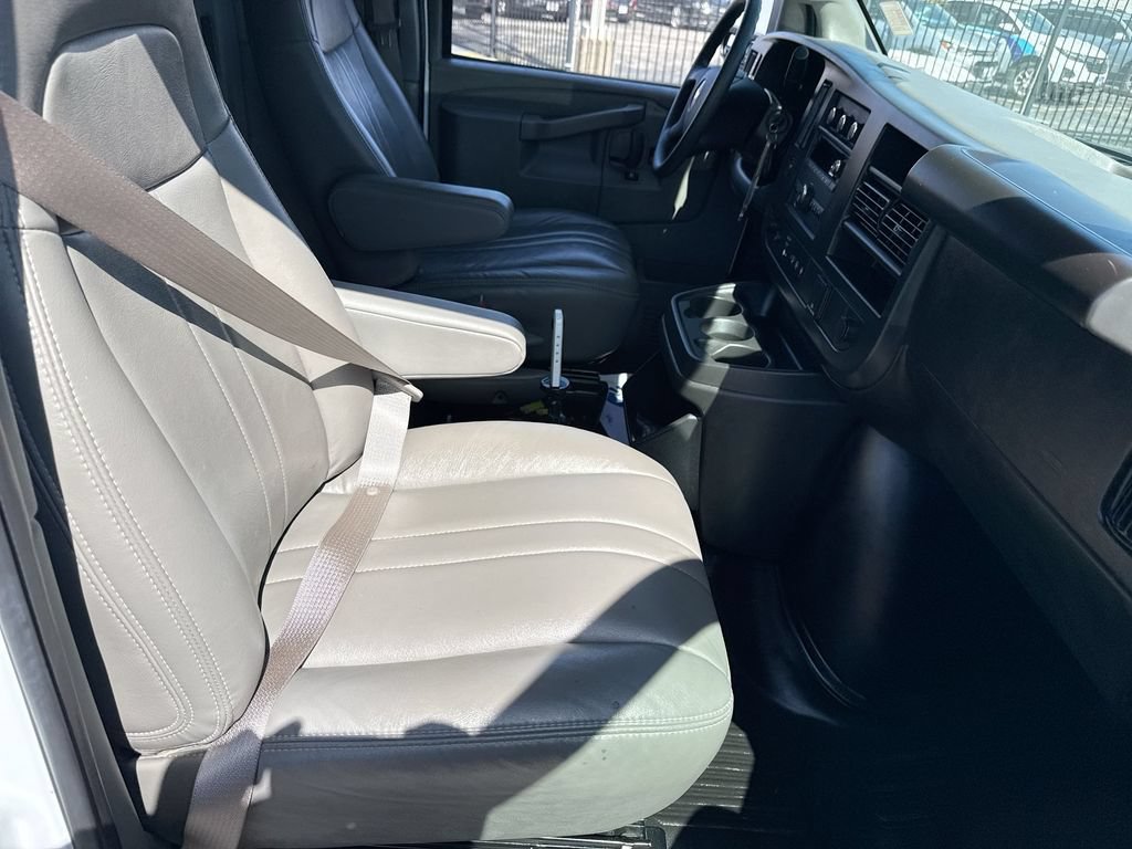 Used 2025 Chevrolet Express 2500 Extended w/ Driver Convenience Package RWD image 26