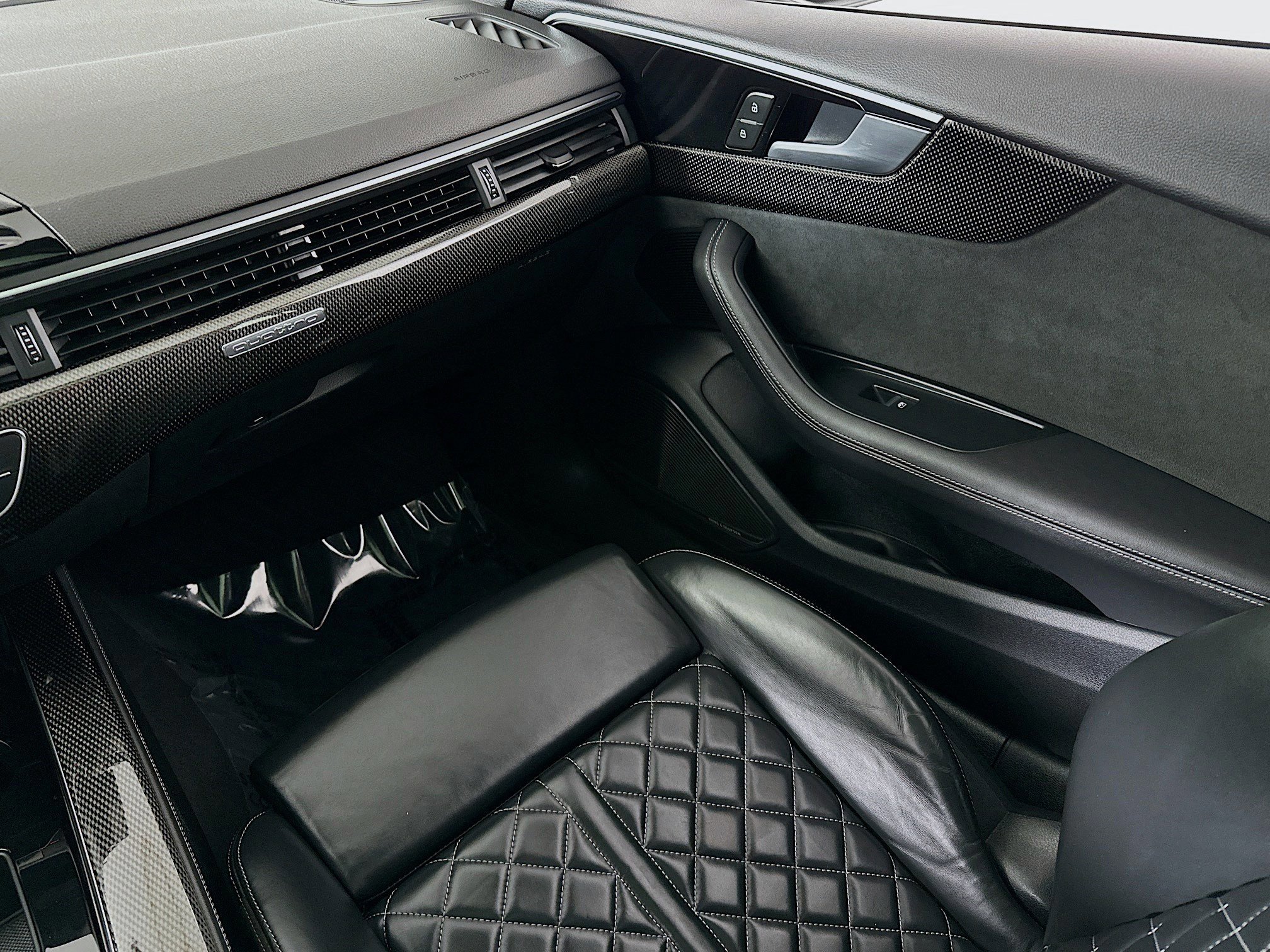 Used 2023 Audi S5 Premium Plus w/ Premium Plus Package image 24