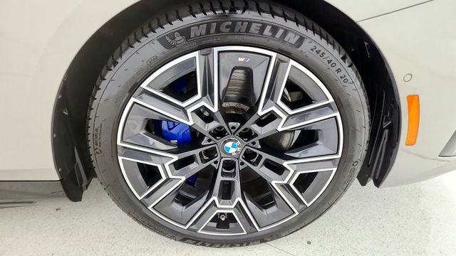 Used 2026 BMW i5 eDrive40 w/ M Sport Package RWD image 80