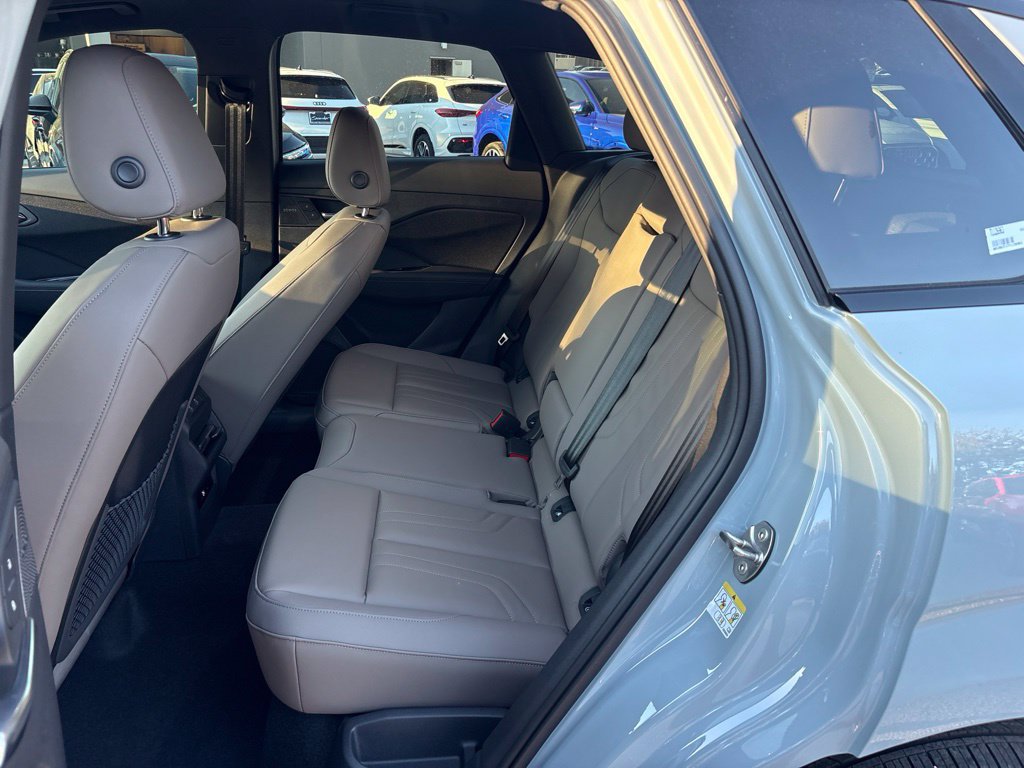 New 2026 Audi Q3 quattro 2.0T AWD/4WD image 14