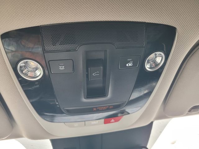 Used 2023 Kia Sorento SX image 22