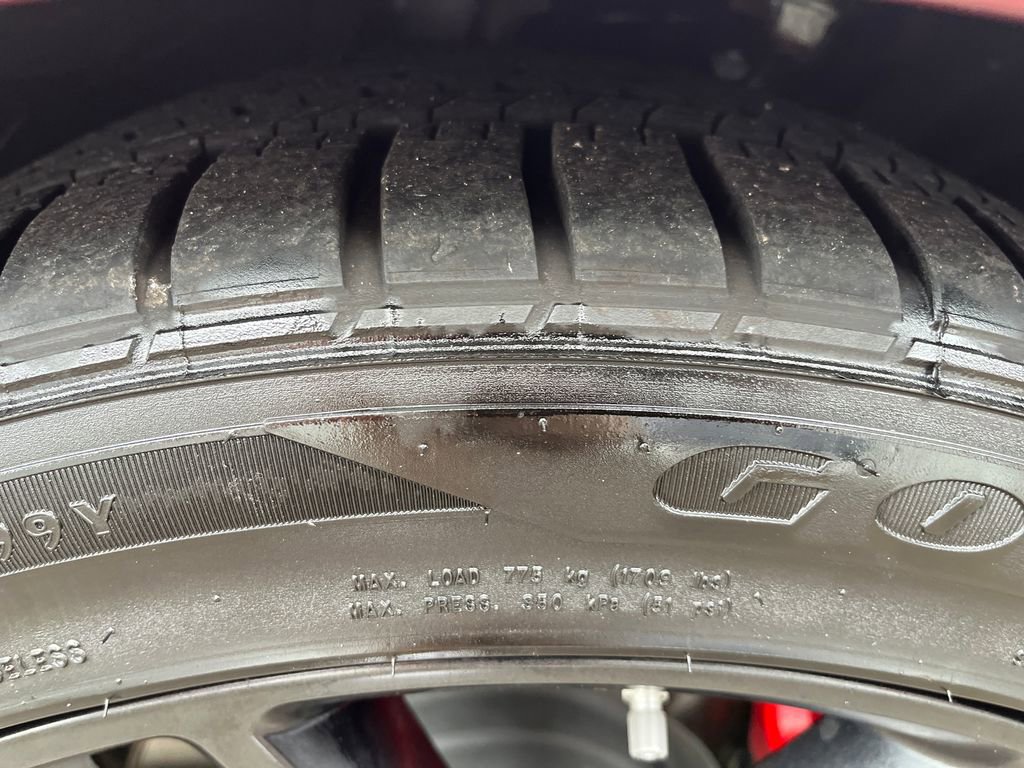 Used 2023 Chrysler 300 C image 30