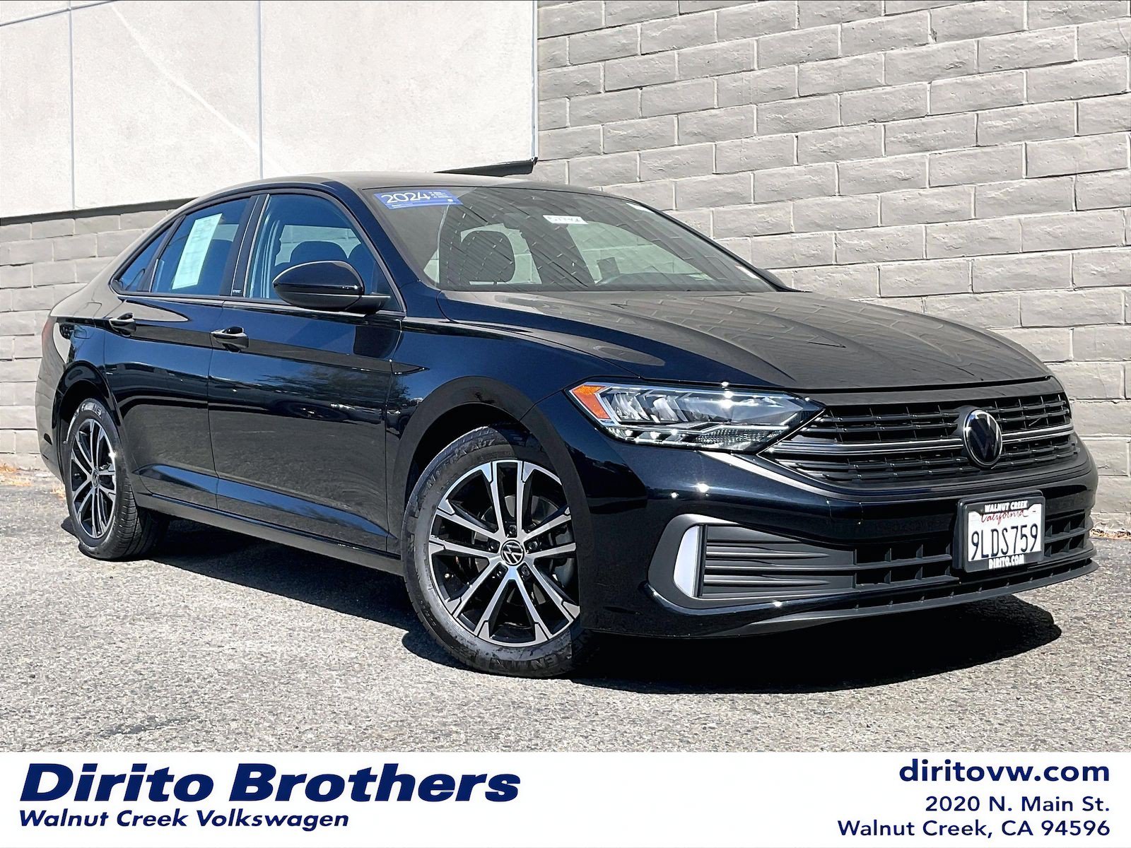 Certified 2024 Volkswagen Jetta Sport FWD image 1