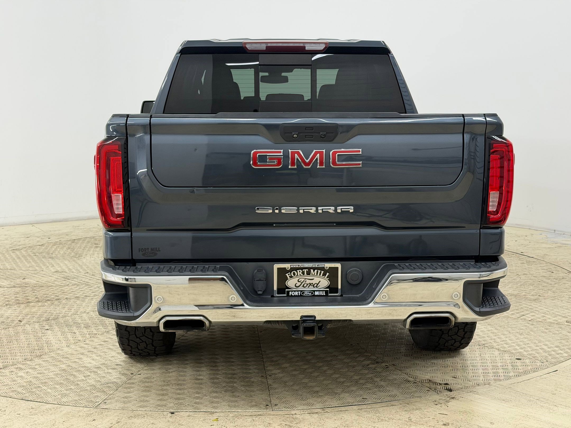 Used 2019 GMC Sierra 1500 SLT w/ SLT Premium Plus Package image 9