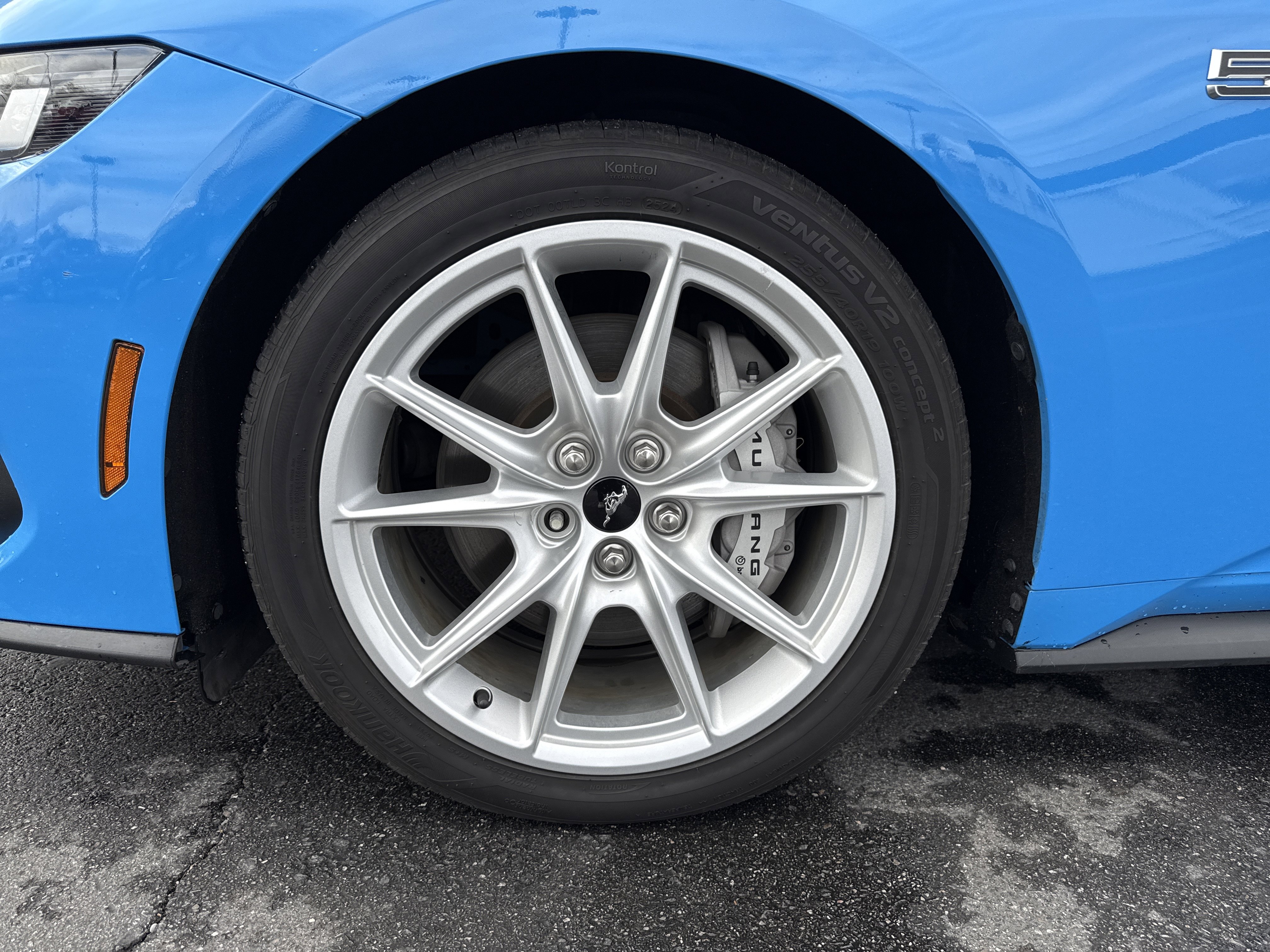 Used 2024 Ford Mustang GT Premium image 5