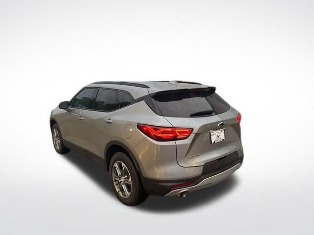 Used 2023 Chevrolet Blazer LT w/ Convenience Package FWD image 5