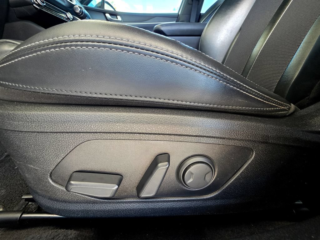 Used 2022 Kia K5 GT-Line w/ GT-Line Awd Premium Package image 16