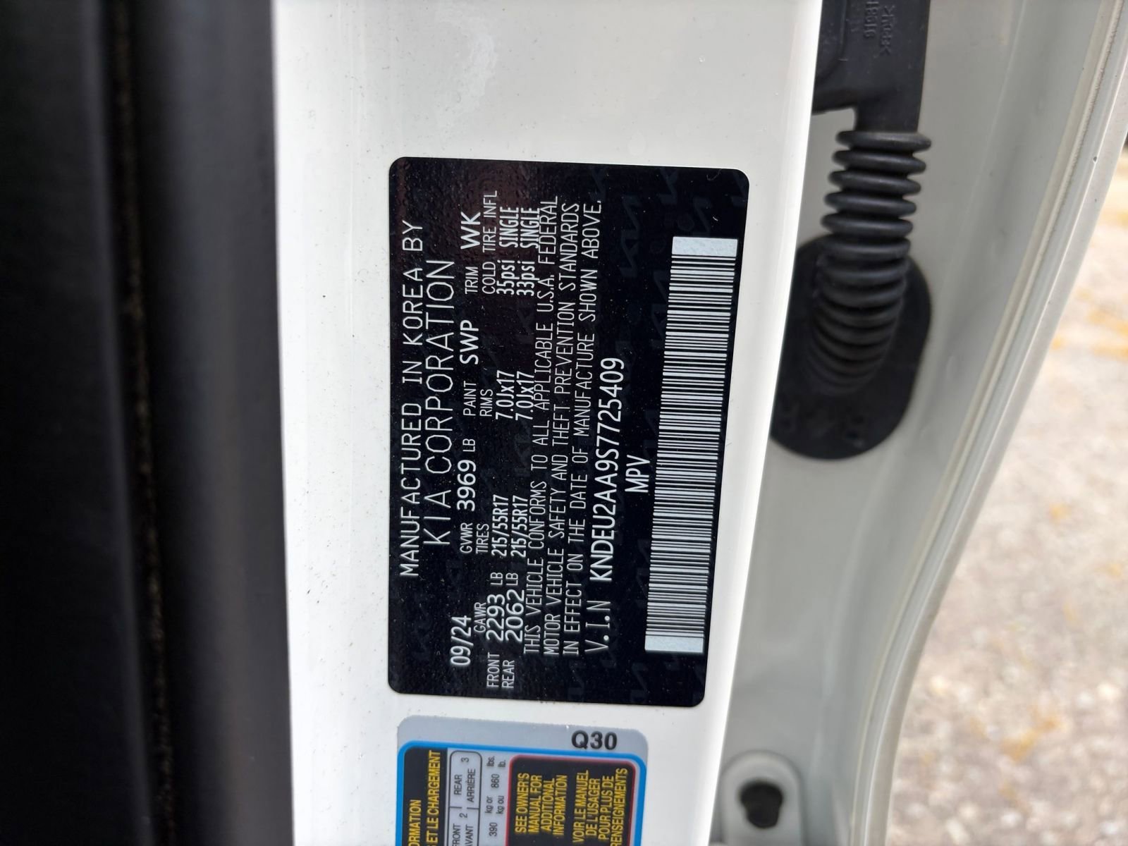 Used 2025 Kia Seltos S FWD image 30