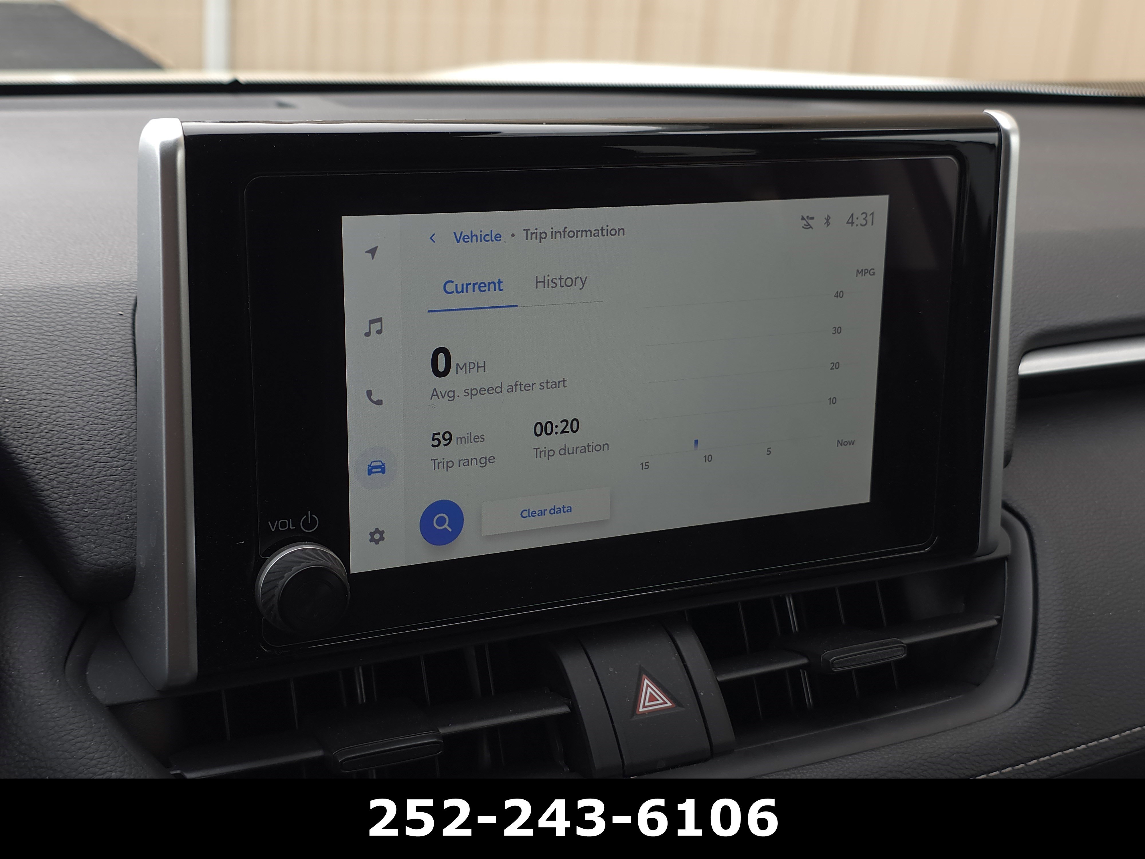 Used 2024 Toyota RAV4 XLE w/ Convenience Package image 14