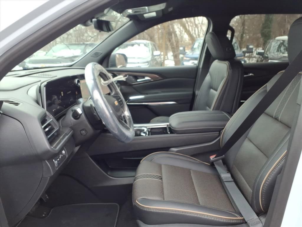 New 2026 Chevrolet Traverse High Country image 11