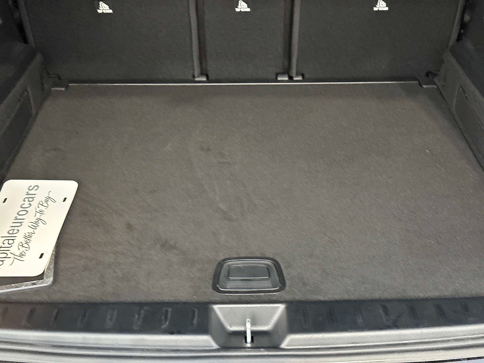 Used 2025 Mercedes-Benz GLB 250 image 11