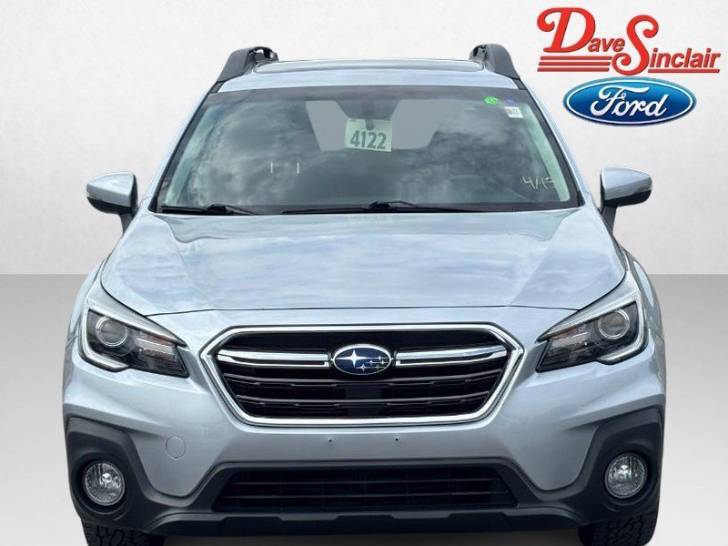 Used 2018 Subaru Outback 2.5i Limited image 2