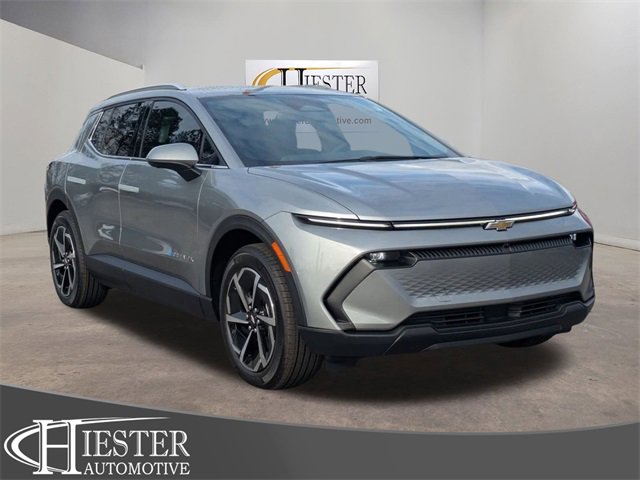 New 2026 Chevrolet Equinox EV LT image 1