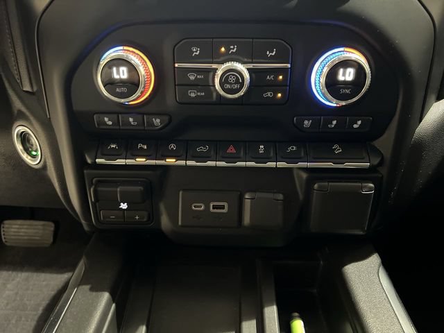 Certified 2019 GMC Sierra 1500 AT4 w/ AT4 Premium Package AWD/4WD image 17
