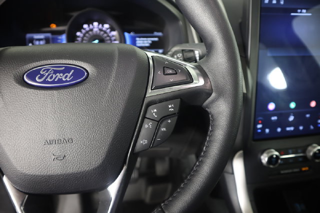Used 2024 Ford Edge SEL w/ Convenience Package AWD/4WD image 42