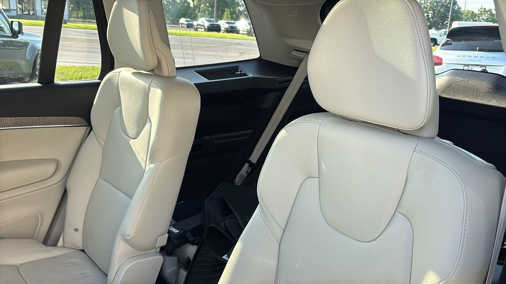 Certified 2023 Volvo XC90 B6 Plus w/ Protection Package AWD/4WD image 26