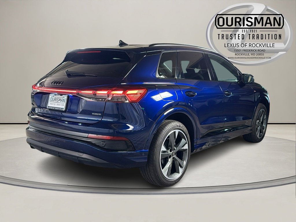Used 2024 Audi Q4 e-tron Prestige image 7