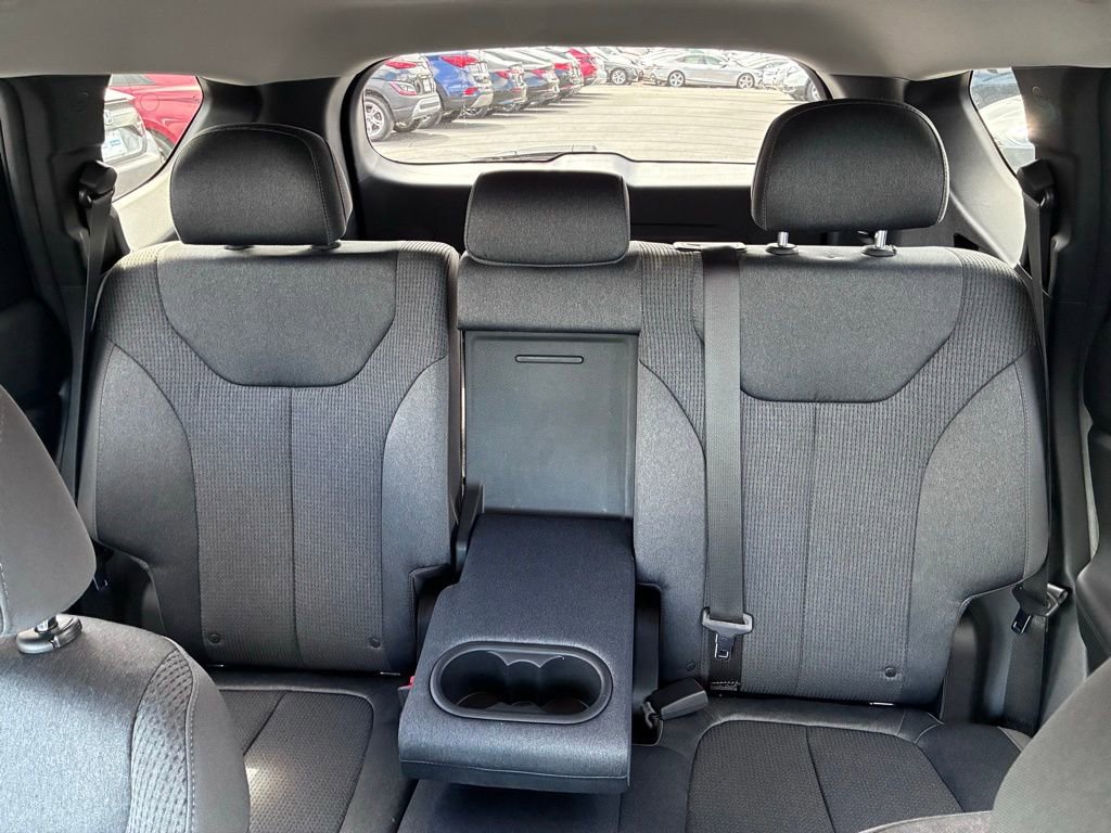 Used 2023 Hyundai Santa Fe SEL image 17