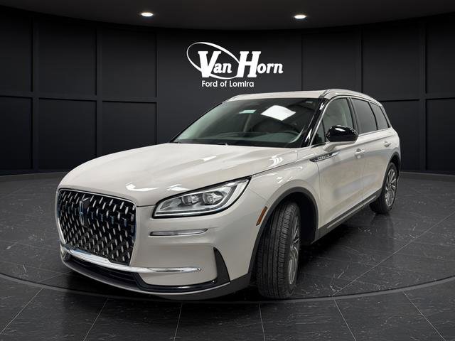 Used 2024 Lincoln Corsair Reserve image 7