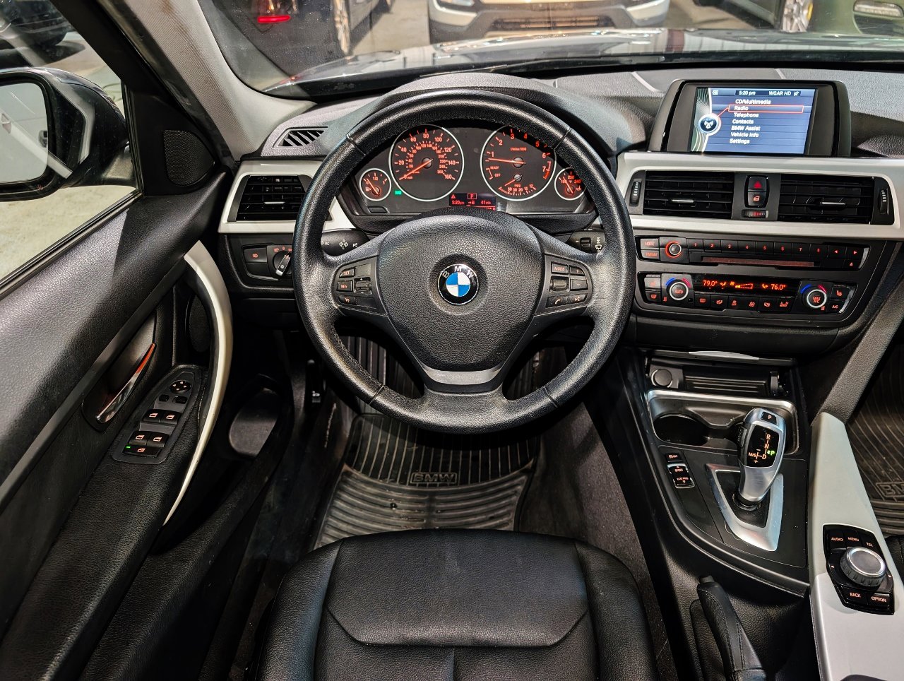 Used 2013 BMW 328i xDrive Sedan AWD/4WD image 3