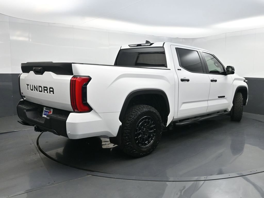 Used 2025 Toyota Tundra SR5 w/ SR5 Convenience Package AWD/4WD image 25