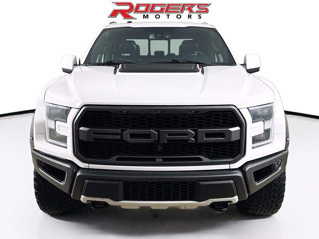 Used 2018 Ford F150 Raptor w/ Equipment Group 802A Luxury image 2