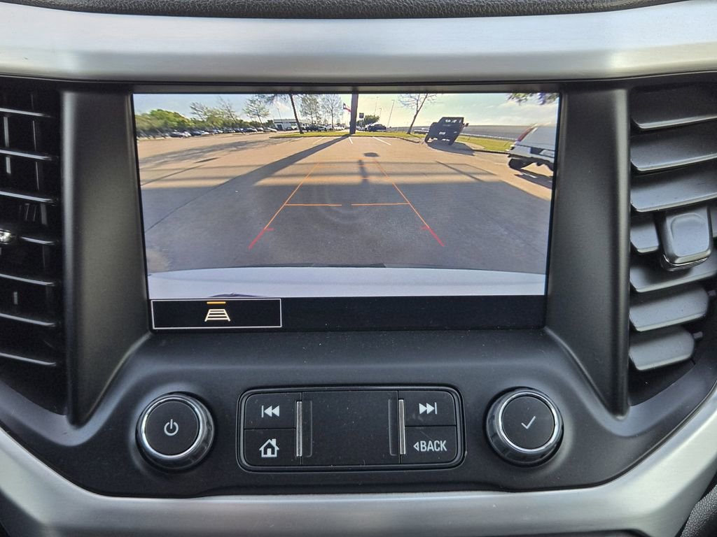 Used 2023 GMC Acadia SLT AWD/4WD image 15