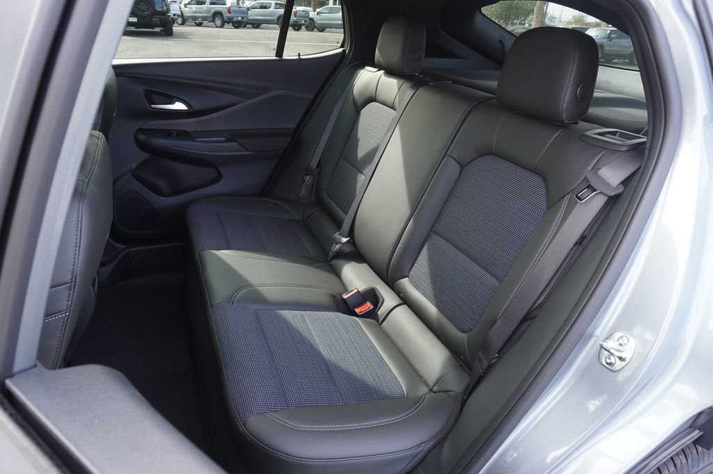 New 2026 Buick Envista Sport Touring w/ Convenience I Package FWD image 10